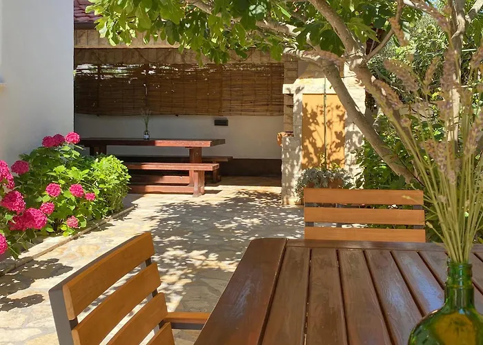 Apartment Cozy In With Wifi Rogoznica (Sibenik-Knin)